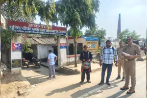 Bareilly : बवाल के आरोपी जिला बदर आशू को बरेली पुलिस ने पीलीभीत की सीमा में छोड़ा