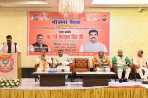 Bareilly: मंत्री धर्मपाल सिंह बोले...केवल इतिहास नहीं, सरदार पटेल आज भी हैं राष्ट्र चेतना के केंद्र 