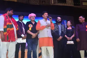 वाल्मीकि सद्भावना मेला : सुनील पाल, मुकेश जे भारती और मंजू भारती ने स्टार नाइट में बांधा समा