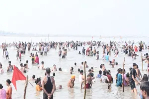 तिगरी गंगा मेला: उमड़ रहा श्रद्धालुओं का सैलाब...स्नान के लिए केवल सात घाट