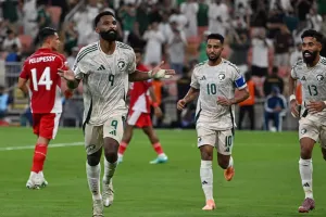 Football World Cup: ओमान को हरा यूएई 1990 के बाद पहली बार फुटबॉल विश्व कप के लिए क्वालीफाई करने के करीब 