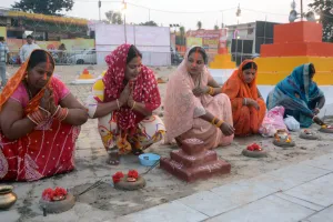 Lucknow News: छठ पूजा के लिए बनाए गए 92 घाट, सर्वाधिक भीड़ वाले 15 स्थल चिह्नित