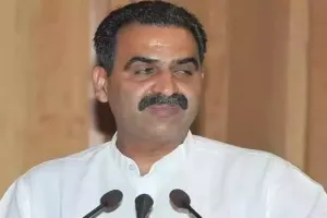 विधि की पढ़ाई करेंगे पूर्व केंद्रीय मंत्री संजीव बालियान, एलएलबी में लिया दाखिला 