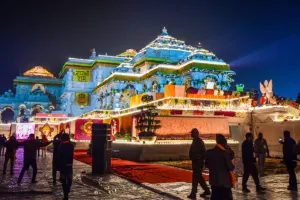 Diwali 2025: सरयू की कलकल में दमकता रामनगरी का वैभव, राम के आगमन की प्रतीक्षा में आतुर ही नहीं व्याकुल भी अयोध्या