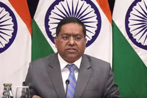 India On Pakistan: भारत की पाकिस्तानी रक्षा मंत्री को कड़ी फटकार, 'अपनी असफलताओं का ठीकरा दूसरों पर फोड़ना पाक की पुरानी आदत'