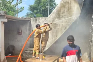 Bahraich NEWS: खेत में काम करने से किया इनकार... तो किसान ने की 2 किशोरों की हत्या, फिर परिवार समेत लगाई आग, 6 की दर्दनाक मौत