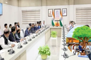 ग्राम पंचायतें केवल प्रशासनिक इकाइयां नहीं, ग्रामीण विकास की आत्मा हैं: CM योगी 