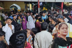 Balrampur News: महिला की चाकू मारकर हत्या, आरोपी ने खुद का भी रेता गला 