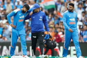 सिडनी से भारत के लिए बुरी खबर, वनडे में चोटिल हुए श्रेयस अय्यर 