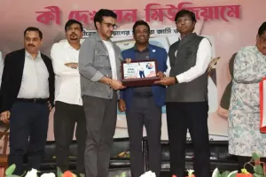 हॉकी इंडिया के अध्यक्ष डॉ. दिलीप टिर्की को मिला लाइफटाइम अचीवमेंट अवॉर्ड, कलकत्ता स्पोर्ट्स जर्नलिस्ट्स क्लब ने किया सम्मानित 