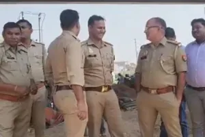 UP News: नहीं हुई शव की पहचान, 60 कैमरों की खंगाली गई फुटेज, पारा में हत्या कर बोरे में भरकर फेंका गया था शव