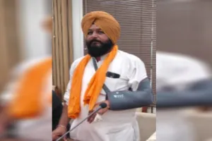 पीलीभीत: किसान नेता ने SP को बताई आपबीती, बोले- दो-तीन दिन से प्रदर्शन में शामिल हो रहा था आरोपी !