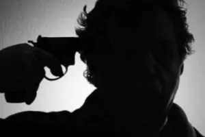  पहले कार में किया लॉक...फिर युवक ने खुद को मारी गोली, लखनऊ के हजरतगंज इलाके की घटना, जांच जारी  