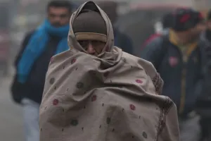 मौसम में उतार चढ़ाव...  नवंबर में जोर पकड़ेगी ठंड, तापमान बढ़ने के पीछे पटाखों से प्रदूषण और कई अन्य कारण