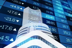 Stock Market Closed:  दवा, बैंकिंग क्षेत्र में लिवाली से लगातार दूसरे दिन बढ़त के साथ बंद हुए बाजार, सेंसेक्स 329 अंक चढ़ा  