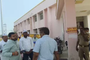सुलतानपुर CMS के बिगड़े बोल, कहा- 'अर्थी निकालनी है तो सरकार और योगी की निकालो'