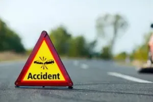 उन्नाव में भीषण सड़क हादसा:  थाईलैंड के दो नागरिकों की मौत, कार की टक्कर हुई घटना 