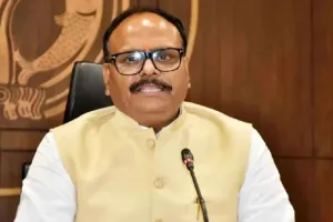 लगातार गैरहाजिर तीन डॉक्टर होंगे बर्खास्त, उप मुख्यमंत्री ब्रजेश पाठक ने दिए कार्रवाई के निर्देश