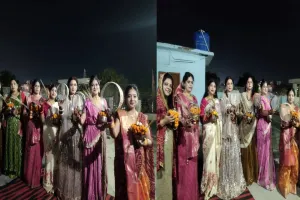  बलरामपुर : करवा चौथ पर सजी सुहाग की थाल, चांद दर्शन के साथ खिले सुहागिनों के चेहरे