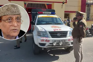 रामपुर : कैदी वाहन गेट पर देख आजम ने जाने से किया इंकार