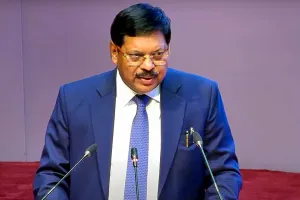 न्यायमूर्ति गवई बोले - राज्यपाल बिल को अनिश्चितकाल तक रोक नहीं सकते, बस समय में ढील संभव 