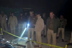 रामपुर : पुलिस मुठभेड़ में गो तस्कर को लगी गोली, दो हुए फरार