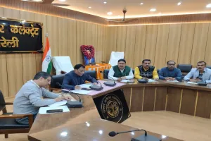 Bareilly : शहर में जाम और ट्रैफिक चालान का मुद्दा गूंजा...इन सड़कों पर ई-रिक्शा से व्यापारी परेशान