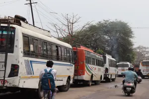 UP: नियमों का उल्लंघन करने पर सात महीने में 497 बसों पर कार्रवाई