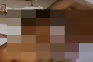 कानपुर : हिस्ट्रीशीटर के साथी ने युवक को बंधक बनाकर बेरहमी से पीटा, सीने पर पैर रखकर गला दबाया 