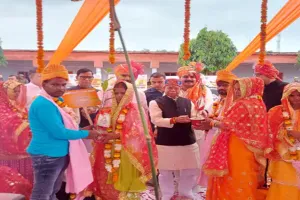 EC एक संवैधानिक संस्था... बदलापुर महोत्सव में बोले हिमाचल के राज्यपाल- SIR कोई राजनैतिक मुद्दा नहीं 