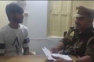 बाराबंकी : जंगल में ‘शेर’ का फोटो वायरल, एआई से बनाया, हिरासत में स्नातक का छात्र