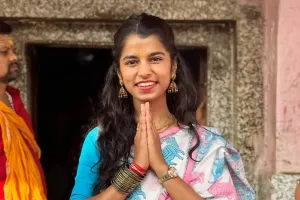 बिहार चुनाव 2025 : मैथिली ठाकुर ने रचा कीर्तिमान, बनीं सबसे कम उम्र में विधायक