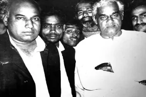 स्मृति शेष : लोहा कारोबारी तो कभी नूर मोहम्मद बने गोपाल अवस्थी..., ज़िद पर न अड़ते तो शायद कानपुर महानगर के सांसद होते