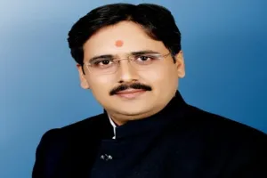 Kartik Purnima: शुभ संयोग में 5 नवंबर को कार्तिक पूर्णिमा, दीपदान करने से सभी हैं संकट हो जाते हैं दूर