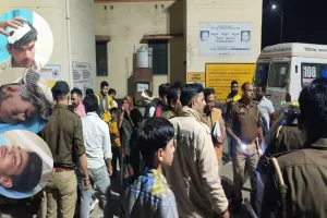 दर्दनाक हादसा : दो बाइक टकराते ही मची चीख-पुकार...सड़क हादसे में दो लोगों की मौत
