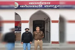 Rampur : पालिका अध्यक्ष को गाली देने पर युवक गिरफ्तार