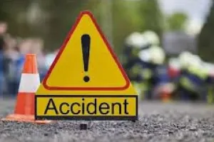 इटावा में किसान की मौत : तेज रफ्तार कार से टकराई मोटरसाइकिल, स्थानीय बाजार से लौट रहा था युवक  