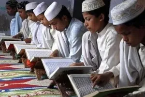 Bareilly: पहले हाजिरी की जांच...फिर मिलेगा मदरसों शिक्षकों का वेतन