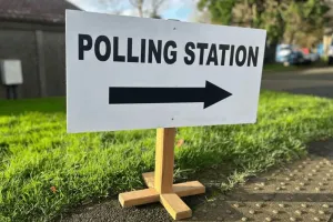 Bareilly: जिले में 3835 मतदेय स्थल और 1940 मतदान केंद्र बनाने का प्रस्ताव