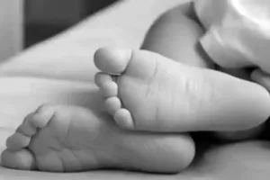 Moradabad: पानी भरे टब में डूबकर बच्चे की मौत...परिवार में मचा कोहराम