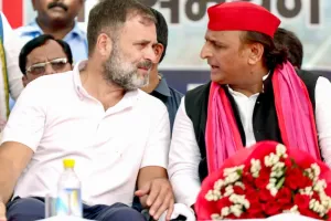 बिहार की हार के बाद यूपी को लेकर नए सिरे से विपक्ष को बनानी होगी रणनीति, जानें आखिर क्या है सपा और कांग्रेस मिशन 27