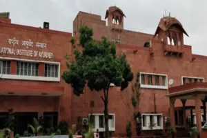 UP News: राजकीय आयुर्विज्ञान संस्थान-ग्रेटर नोएडा में कई सुपरस्पेशियलिटी पाठ्यक्रमों को मंजूरी, 56 एकड़ में कॉलेज के निर्माण के लिए राशि आवंटित