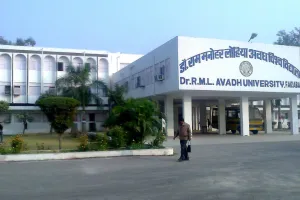 नेचर इंडेक्स संस्थागत रैंकिंग में अवध विश्वविद्यालय को प्रदेश में मिला दूसरा स्थान, कुलपति- उत्कृष्ट शोध कार्यों में कार्य करने का परिवेश होगा निर्मित  