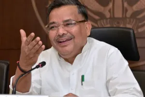 ‘भारत पर्व’ में दिखेगी प्रदेश की संस्कृति व विकास की झलक... प्रदेश के विभिन्न अंचलों के कलाकार दल आज हुआ गुजरात रवाना