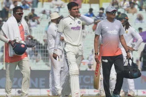 शुभमन गिल का 'स्लॉग स्वीप' बना विलेन... गर्दन में लगी चोट, अस्पताल में भर्ती, पहले टेस्ट से हुए बाहर!