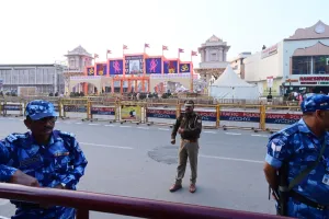 जल, जल, नभ से निगाह, सुरक्षा के अभेद किले में रामनगरी... अयोध्या के गली कूंचों में भी भारी संख्या में पुलिस बल तैनात