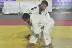 Judo Competition: लखनऊ की सृष्टि और अनन्या ने स्वर्ण पर किया कब्जा, लखनऊ के खिलाड़ियों का शानदार प्रदर्शन