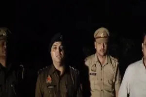 UP News: 25 हजार का इनामी पशु तस्कर पुलिस मुठभेड़ के बाद गिरफ्तार, कुशीनगर पुलिस की बड़ी कार्रवाई