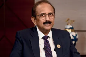 7 लाख करोड़ तैयार, SBI चेयरमैन का बम्पर ऐलान... कॉरपोरेट लोन में दो अंकीय उछाल!