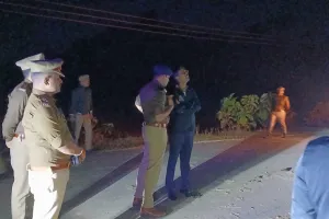 दिल्ली कार धमाके में मरने वालों में यूपी के पांच लोग... परिवारों में पसरा मातम, बेहाल हुए परिजन